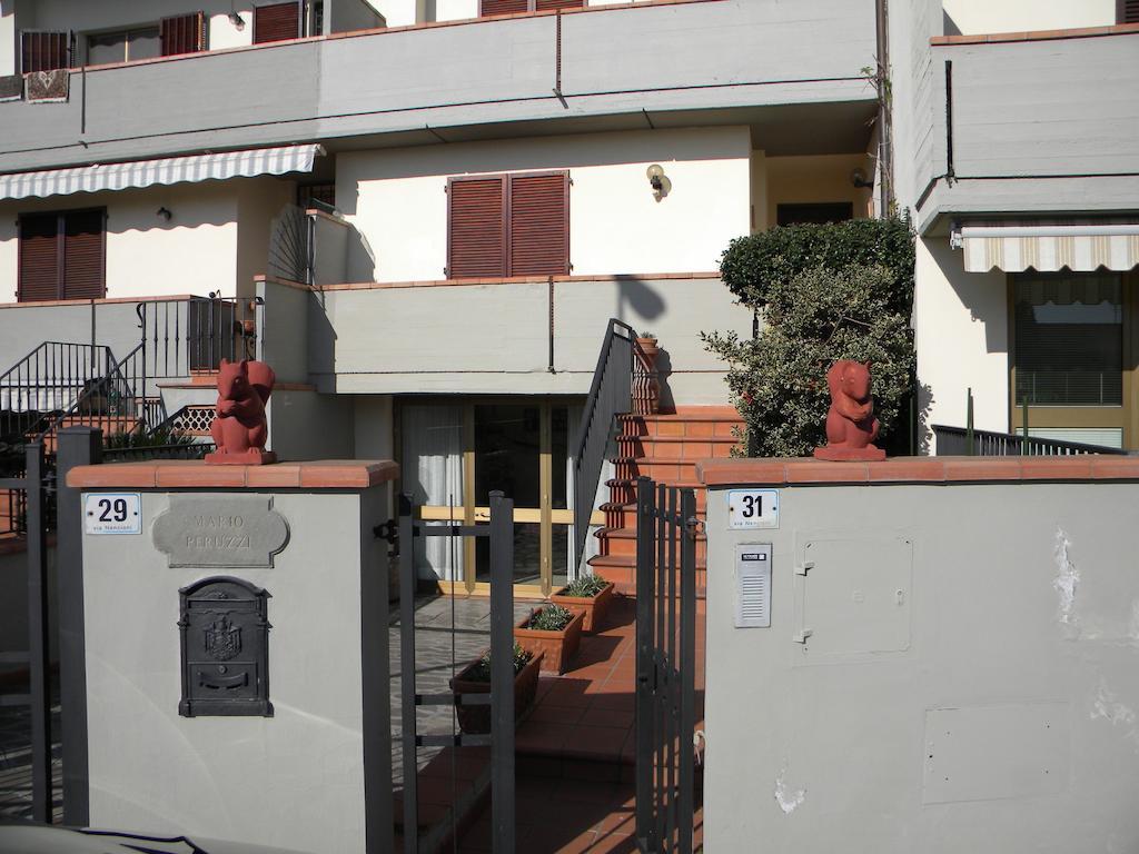 B&B A Casa Del Peruzzi Carmignano Exterior photo